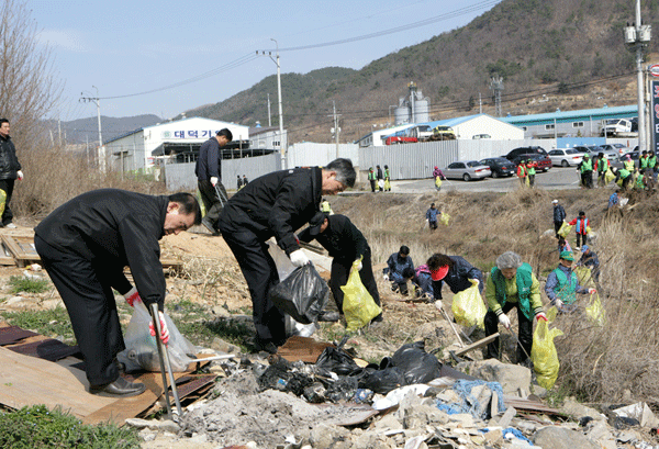 세계 물의 날 기념, 하천정화활동1