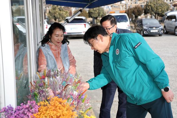 설명절 대비 공원묘원 플라스틱조화 근절 캠페인0