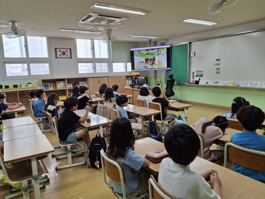 나무의 사계절 영상보기