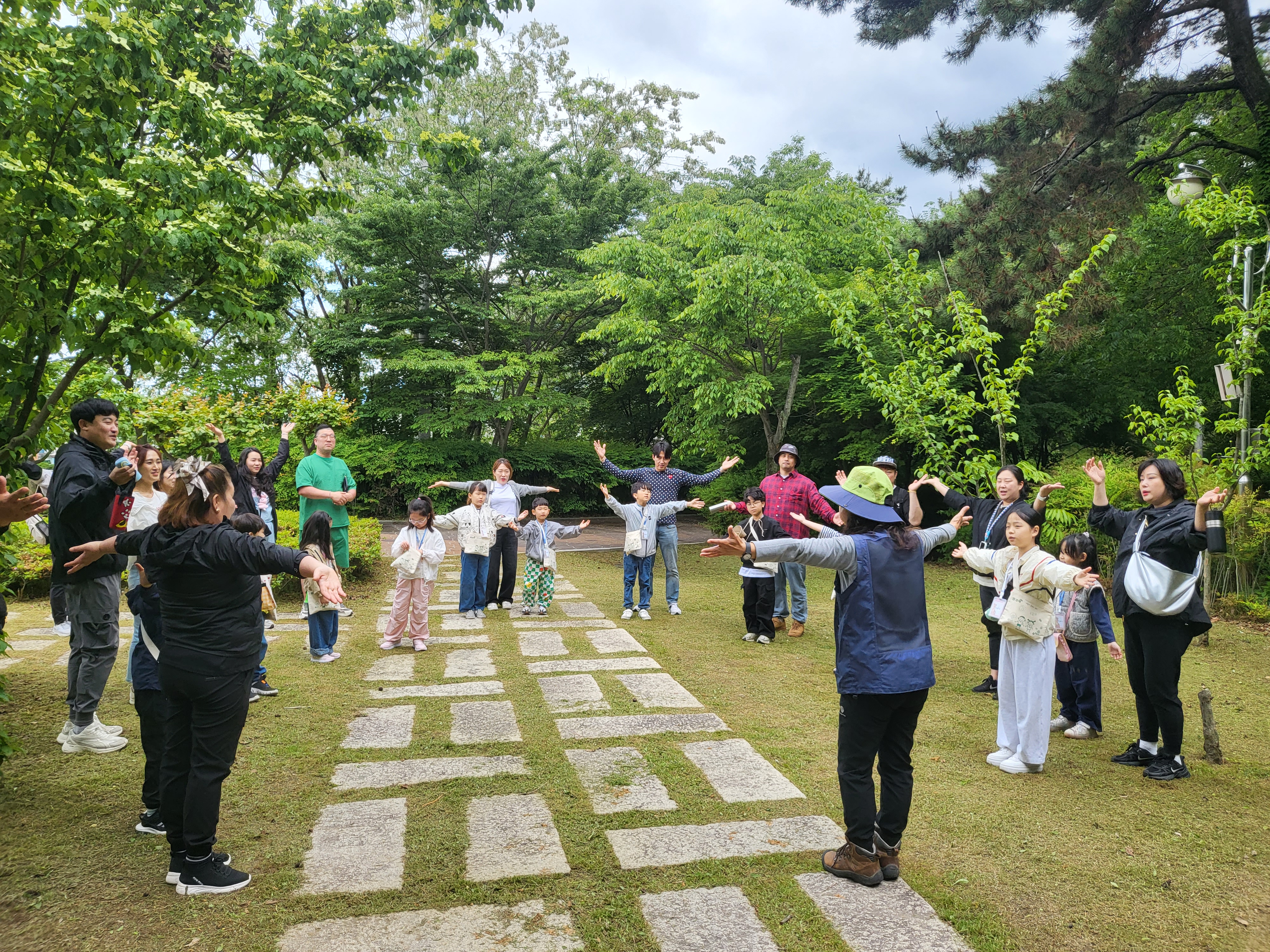 나무체조로 시작