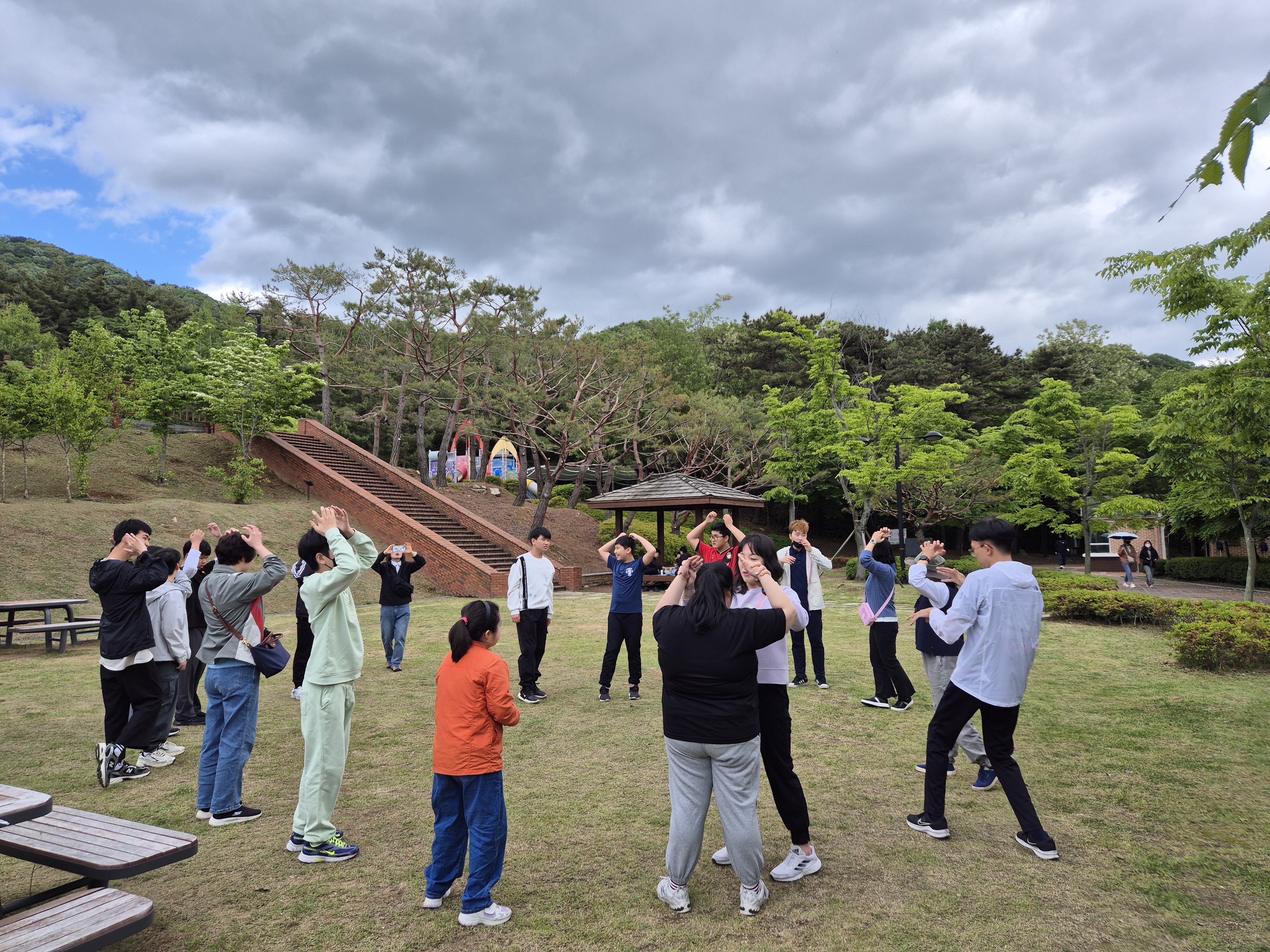 온몸체조로 몸풀기시간