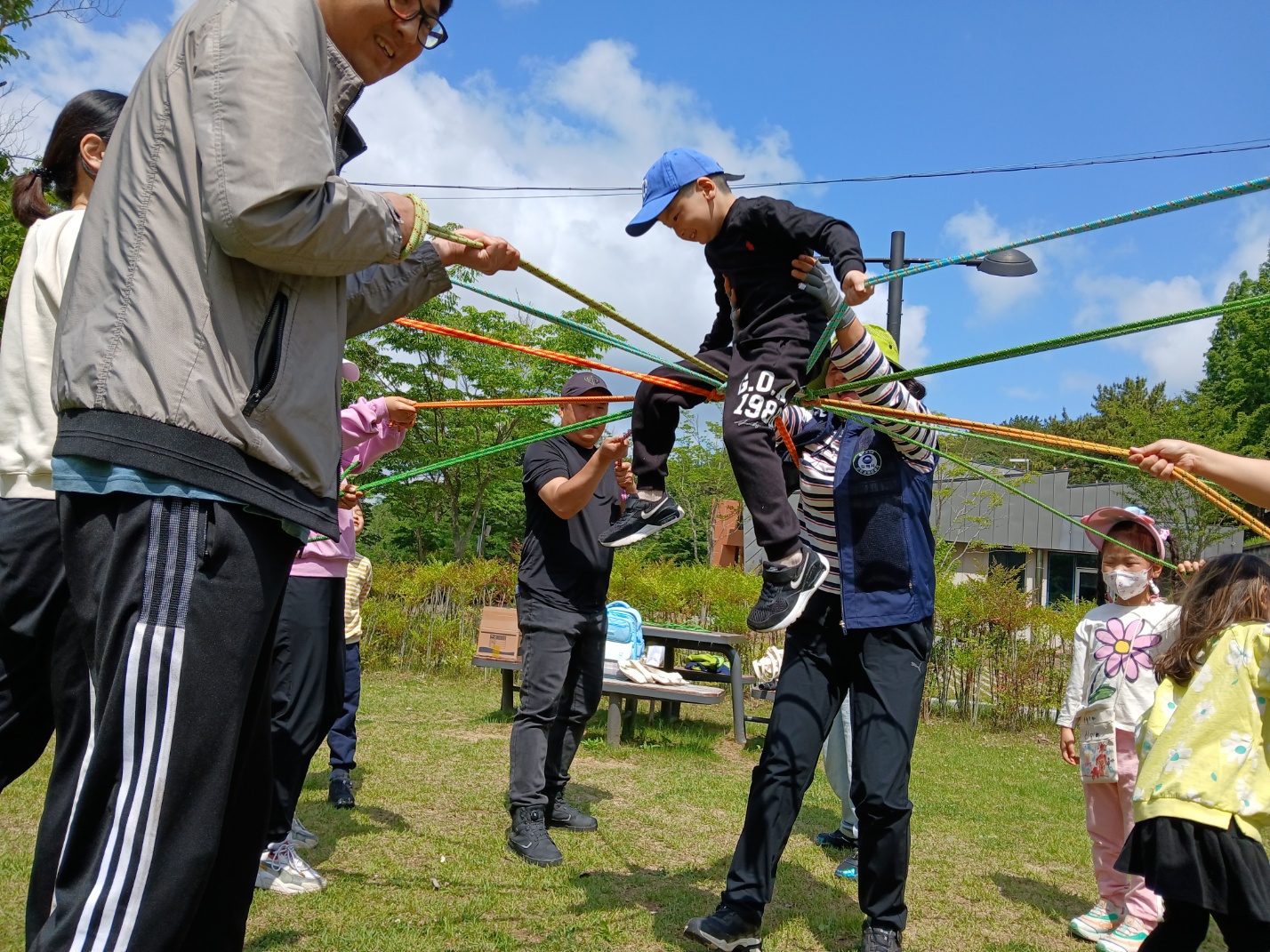 온 가족이 힘을 모아 의샤의샤!